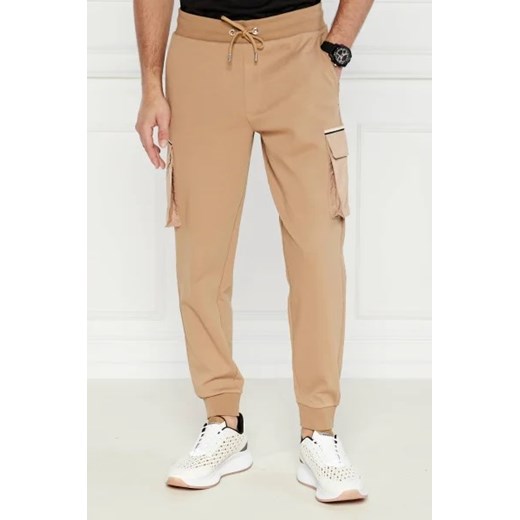 BOSS BLACK Spodnie dresowe C-Larsen | Regular Fit ze sklepu Gomez Fashion Store w kategorii Spodnie męskie - zdjęcie 172959388