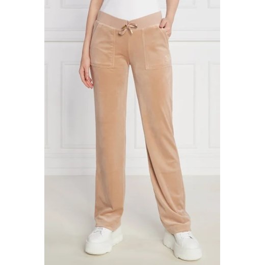 Juicy Couture Spodnie dresowe Del Ray Classic Velour Pant Pocket Design GOLD HW | Regular Fit ze sklepu Gomez Fashion Store w kategorii Spodnie damskie - zdjęcie 172964796