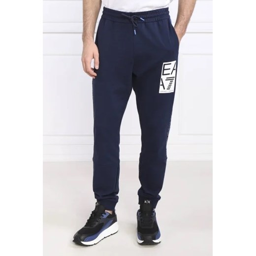 EA7 Spodnie dresowe | Regular Fit ze sklepu Gomez Fashion Store w kategorii Spodnie męskie - zdjęcie 172966648