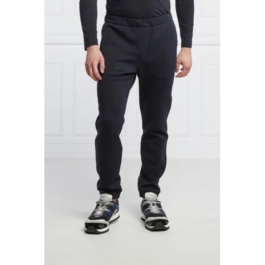 Emporio Armani Spodnie dresowe | Regular Fit ze sklepu Gomez Fashion Store w kategorii Spodnie męskie - zdjęcie 172967826