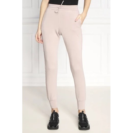 GUESS ACTIVE Spodnie dresowe ALLIE | Regular Fit ze sklepu Gomez Fashion Store w kategorii Spodnie damskie - zdjęcie 172968179