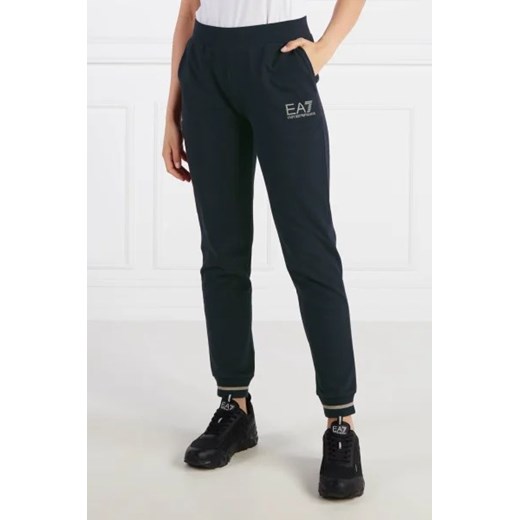 EA7 Spodnie dresowe | Slim Fit ze sklepu Gomez Fashion Store w kategorii Spodnie damskie - zdjęcie 172975636
