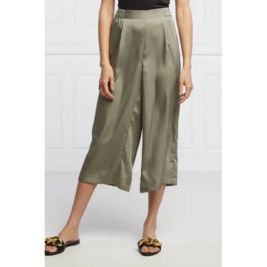 DKNY Spodnie | Cropped Fit ze sklepu Gomez Fashion Store w kategorii Spodnie damskie - zdjęcie 172976318