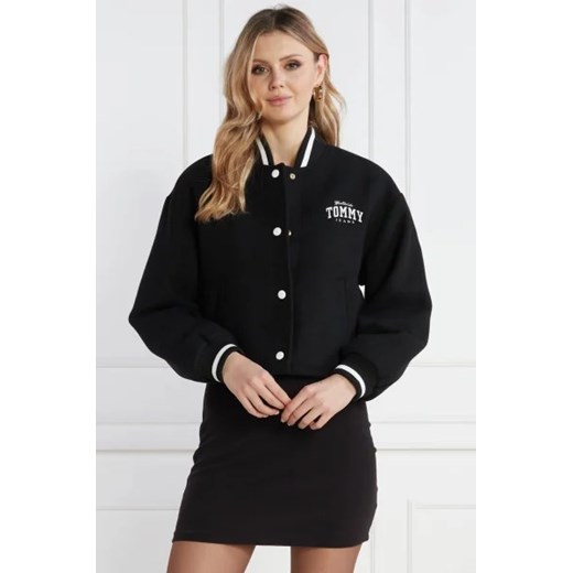 Tommy Jeans Kurtka bomber TJW CRP WOOL VARSITY | Cropped Fit | z dodatkiem wełny ze sklepu Gomez Fashion Store w kategorii Kurtki damskie - zdjęcie 172980647