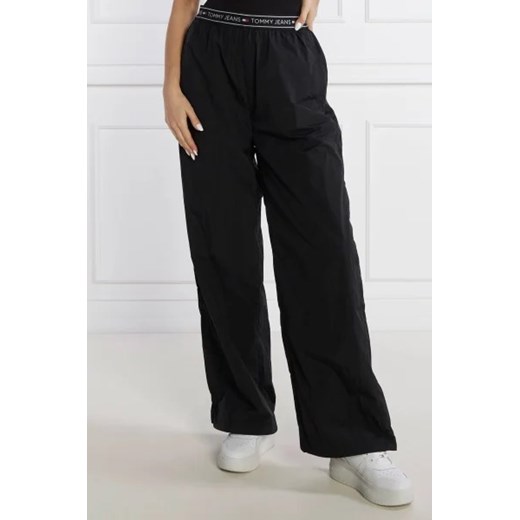 Tommy Jeans Spodnie BAGGY TAPING | Loose fit ze sklepu Gomez Fashion Store w kategorii Spodnie damskie - zdjęcie 172982466