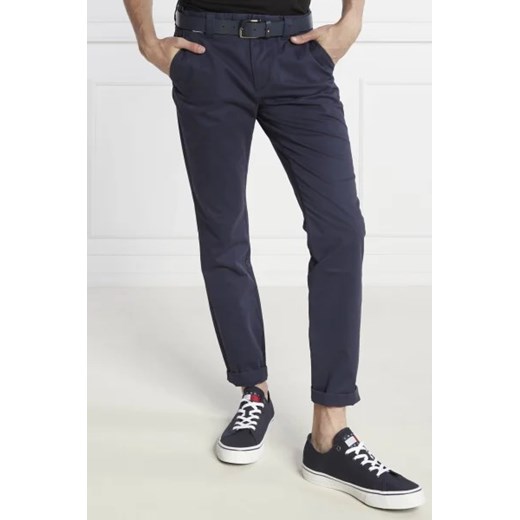 Tommy Jeans Spodnie chino AUSTIN | Slim Fit ze sklepu Gomez Fashion Store w kategorii Spodnie męskie - zdjęcie 172983309