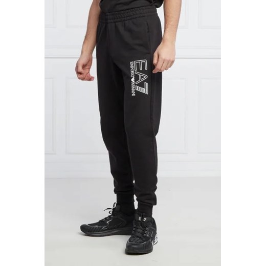 EA7 Spodnie dresowe | Regular Fit ze sklepu Gomez Fashion Store w kategorii Spodnie męskie - zdjęcie 172985687