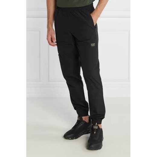 EA7 Spodnie dresowe | Relaxed fit ze sklepu Gomez Fashion Store w kategorii Spodnie męskie - zdjęcie 172985747
