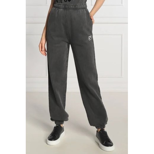 HUGO Spodnie dresowe Njola | Regular Fit ze sklepu Gomez Fashion Store w kategorii Spodnie damskie - zdjęcie 172986326