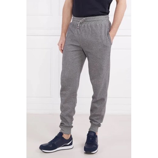 Tommy Hilfiger Spodnie dresowe | Regular Fit ze sklepu Gomez Fashion Store w kategorii Spodnie męskie - zdjęcie 172991919