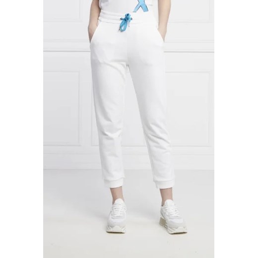 Armani Exchange Spodnie dresowe | Regular Fit ze sklepu Gomez Fashion Store w kategorii Spodnie damskie - zdjęcie 172995257