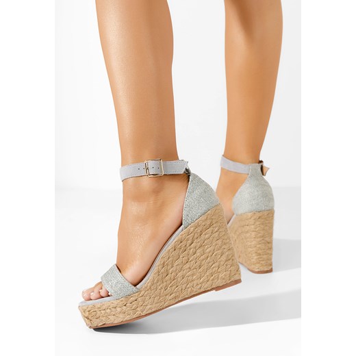 Niebieskie sandały na koturnie Siarra ze sklepu Zapatos w kategorii Espadryle damskie - zdjęcie 173001338