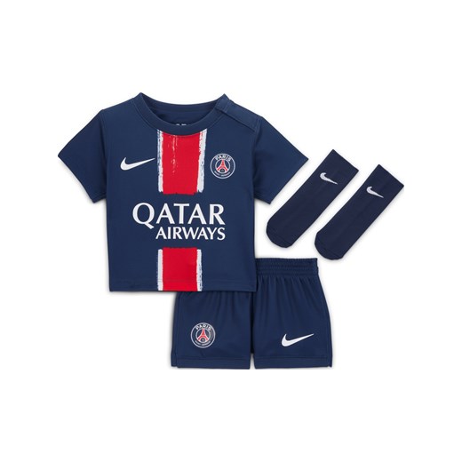 Trzyczęściowy strój piłkarski dla niemowląt i maluchów Nike Paris Saint-Germain Stadium 2024 (wersja domowa) – replika - Niebieski ze sklepu Nike poland w kategorii Komplety niemowlęce - zdjęcie 173004746