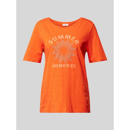 T-shirt z nadrukiem ze sloganem ze sklepu Peek&Cloppenburg  w kategorii Bluzki damskie - zdjęcie 173005319