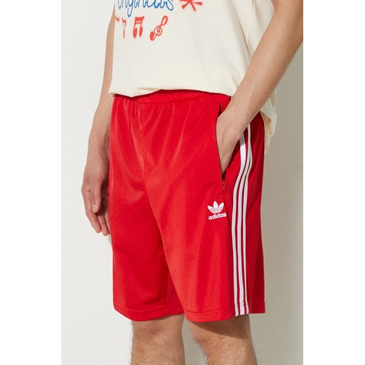 adidas Originals szorty męskie kolor czerwony IM9421 ze sklepu PRM w kategorii Spodenki męskie - zdjęcie 173015557