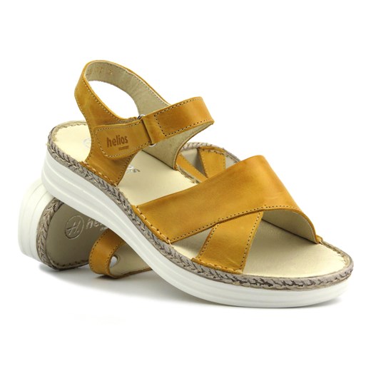 Skórzane sandały damskie ze skrzyżowanymi paskami - HELIOS Komfort 123, żółte ze sklepu ulubioneobuwie w kategorii Sandały damskie - zdjęcie 173020337