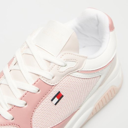 Buty sportowe damskie Tommy Hilfiger na platformie