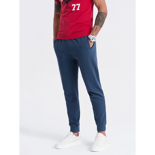 Spodnie męskie dresowe typu jogger - granatowe V4 OM-PABS-0173 S ombre