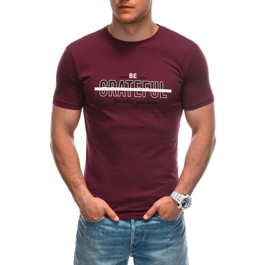 T-shirt męski z nadrukiem 1947S - ciemnoczerwony ze sklepu Edoti w kategorii T-shirty męskie - zdjęcie 173127979