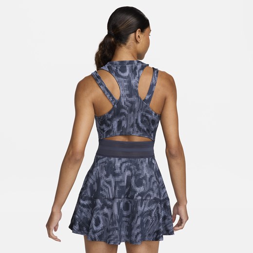 Sukienka Nike sportowa z okrągłym dekoltem bez rękawów mini 