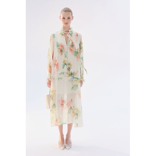 H & M - Szyfonowa sukienka ze szczypankami - Beżowy ze sklepu H&M w kategorii Sukienki - zdjęcie 173137867