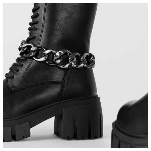 WJS Wjs Czarne Trzewiki Damskie Z Ekoskóry Z Łańcuchem Wjs 40 promocja Wojas