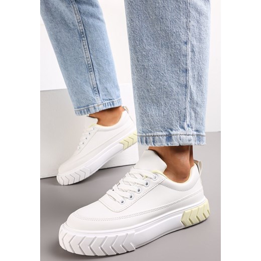 Biało-Żółte Sneakersy na Tłoczonej Platformie Ozdobione Łańcuchem Jaihini ze sklepu renee.pl w kategorii Buty sportowe damskie - zdjęcie 173169157
