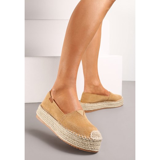 Ciemnobeżowe Espadryle z Imitacji Zamszu na Platformie z Jutowej Plecionki Mirrona ze sklepu renee.pl w kategorii Espadryle damskie - zdjęcie 173210329