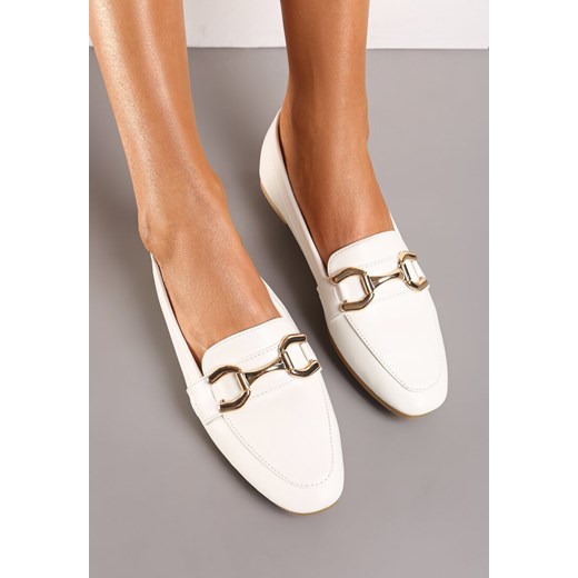 Białe Eleganckie Mokasyny w Stylu Loafersów z Klamerką Tykonia ze sklepu renee.pl w kategorii Mokasyny damskie - zdjęcie 173227866