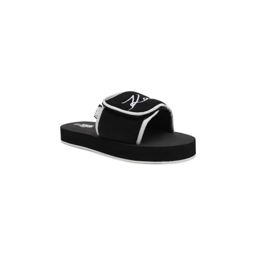 Karl Lagerfeld Kids Klapki ze sklepu Gomez Fashion Store w kategorii Klapki dziecięce - zdjęcie 173259317