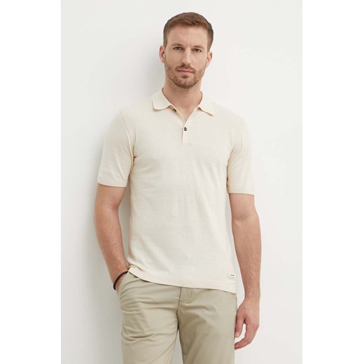 Calvin Klein polo z domieszką jedwabiu kolor beżowy gładki ze sklepu ANSWEAR.com w kategorii T-shirty męskie - zdjęcie 173281015