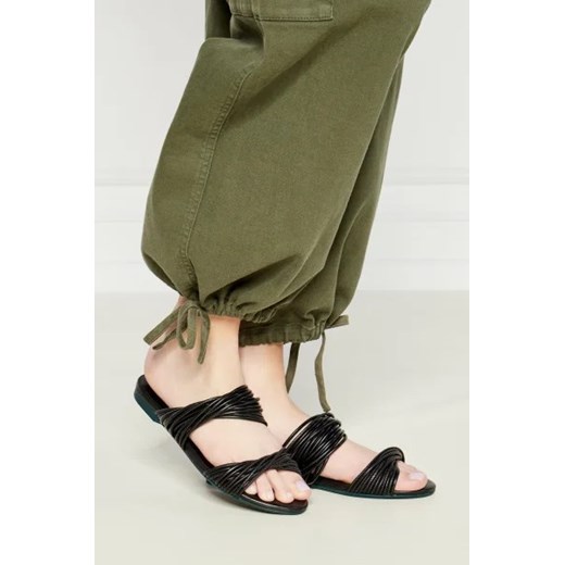 Patrizia Pepe Skórzane klapki Patrizia Pepe 39 Gomez Fashion Store