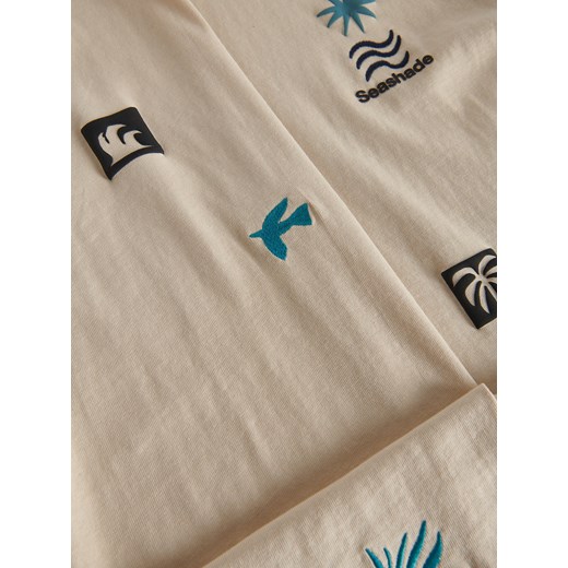 T-shirt męski Reserved bawełniany w nadruki