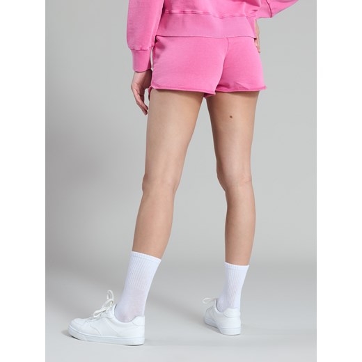 Szorty Sinsay na lato różowe 