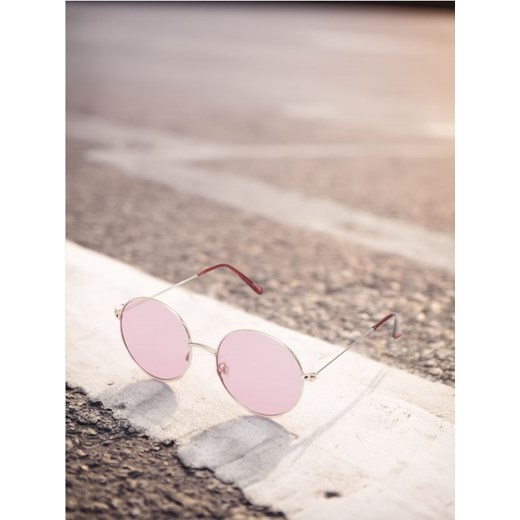 Sinsay - Okulary przeciwsłoneczne - różowy ze sklepu Sinsay w kategorii Okulary przeciwsłoneczne damskie - zdjęcie 173336105