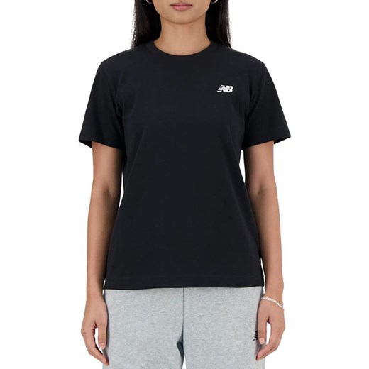Koszulka New Balance WT41509BK - czarna ze sklepu streetstyle24.pl w kategorii Bluzki damskie - zdjęcie 173353065