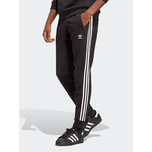 adidas Spodnie dresowe w kolorze czarnym ze sklepu Limango Polska w kategorii Spodnie męskie - zdjęcie 173362229