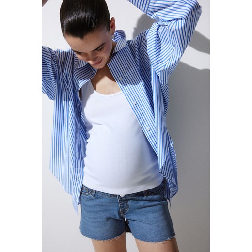 H & M - MAMA Szorty dżinsowe - Niebieski ze sklepu H&M w kategorii Spodenki ciążowe - zdjęcie 173372297