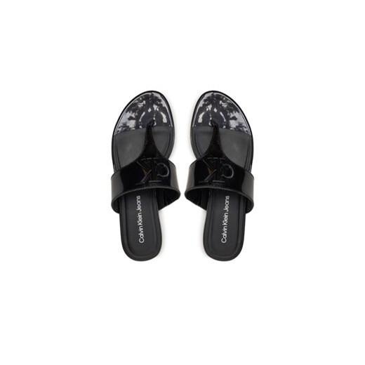 Calvin Klein Jeans Japonki Flat Sandal Slide Toepost Mg Met YW0YW01342 Czarny ze sklepu MODIVO w kategorii Klapki damskie - zdjęcie 173377956