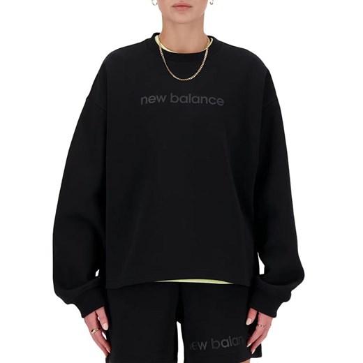 Bluza New Balance WT41556BK - czarna ze sklepu streetstyle24.pl w kategorii Bluzy damskie - zdjęcie 173394068