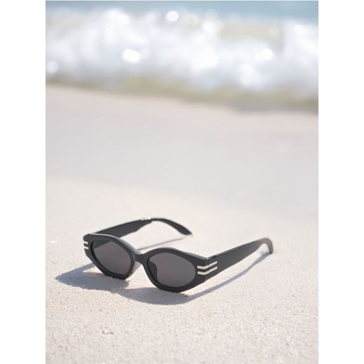 Sinsay - Okulary przeciwsłoneczne - czarny ze sklepu Sinsay w kategorii Okulary przeciwsłoneczne damskie - zdjęcie 173403686