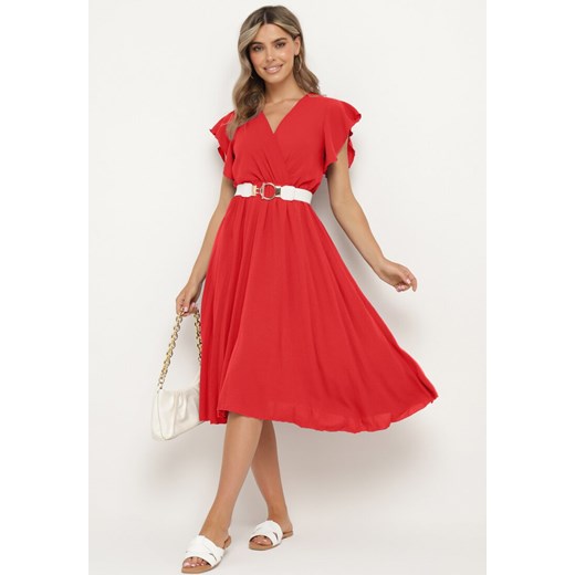 Czerwona Plisowana Sukienka z Kopertowym Dekoltem i Gumką w Talii Waretta ze sklepu Born2be Odzież w kategorii Sukienki - zdjęcie 173443727