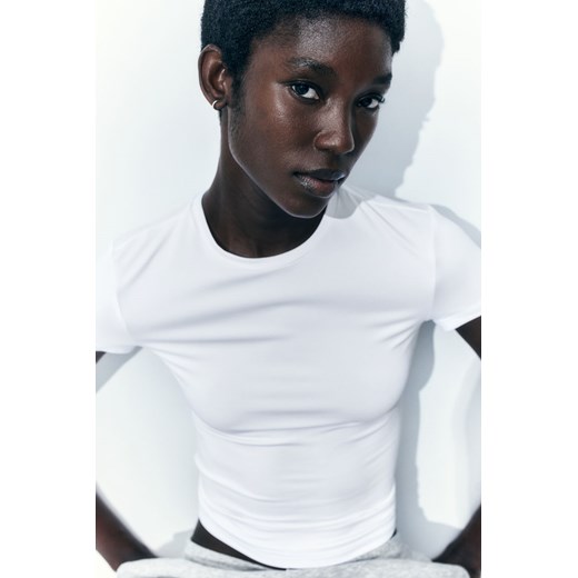 H & M - Dopasowany T-shirt - Biały ze sklepu H&M w kategorii Bluzki damskie - zdjęcie 173452909