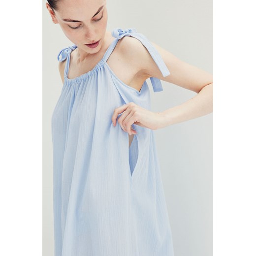 H & M - MAMA Krepowana sukienka Before & After - Niebieski ze sklepu H&M w kategorii Sukienki ciążowe - zdjęcie 173452935