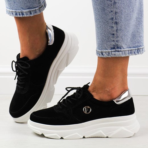 Czarne sneakersy damskie Filippo Dp2138/21 Filippo 37 suzana.pl