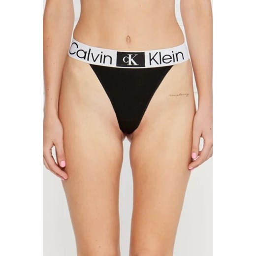 Calvin Klein Underwear Stringi ze sklepu Gomez Fashion Store w kategorii Majtki damskie - zdjęcie 173500916