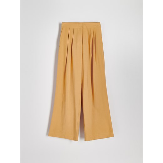 Reserved - Spodnie z wiskozy - jasnopomarańczowy ze sklepu Reserved w kategorii Spodnie damskie - zdjęcie 173502155
