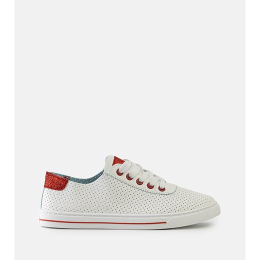 Białe perforowane sneakersy Ruala ze sklepu gemre w kategorii Trampki damskie - zdjęcie 173508659