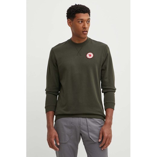 Fjallraven bluza bawełniana 1960 Logo Badge Sweater męska kolor zielony z aplikacją  F87163 ze sklepu ANSWEAR.com w kategorii Bluzy męskie - zdjęcie 173531299