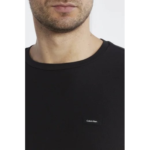 T-shirt męski czarny Calvin Klein casualowy z krótkimi rękawami 